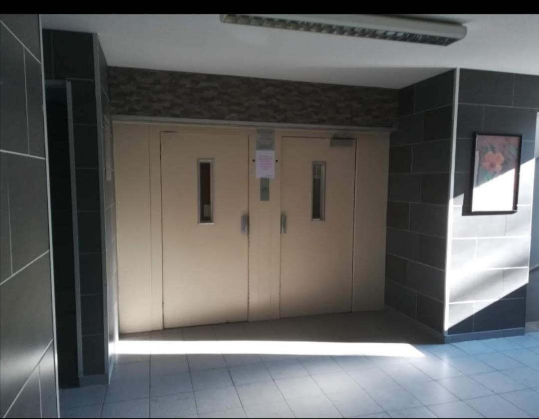 كريفيلد Koochi-Gasteappartement 47 Quadratmeter Nr-108 المظهر الخارجي الصورة