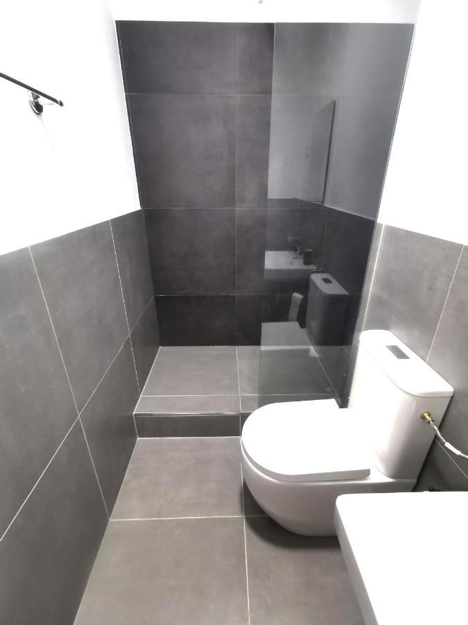 كريفيلد Koochi-Gasteappartement 47 Quadratmeter Nr-108 المظهر الخارجي الصورة